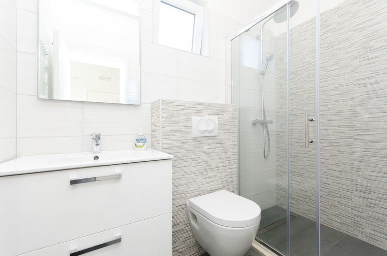 Bathroom 3, Apartments Sweet Garden, Vodice