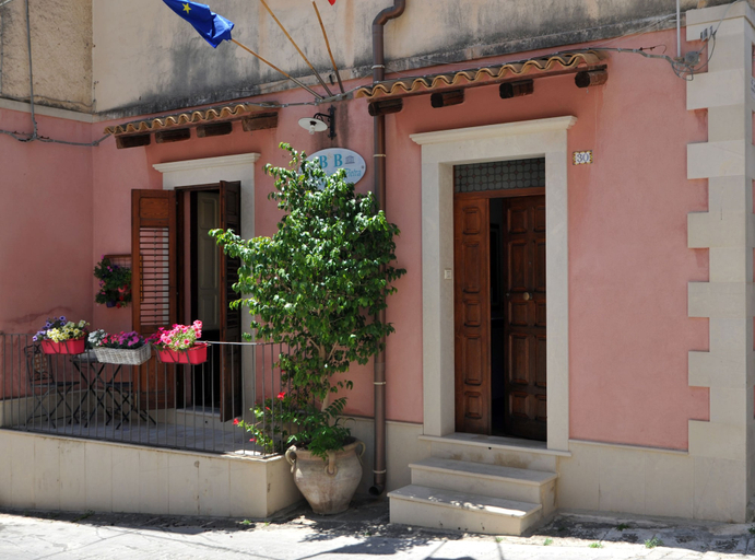 Exterior & Views 2, Il Giardino di Pietra, Syracuse