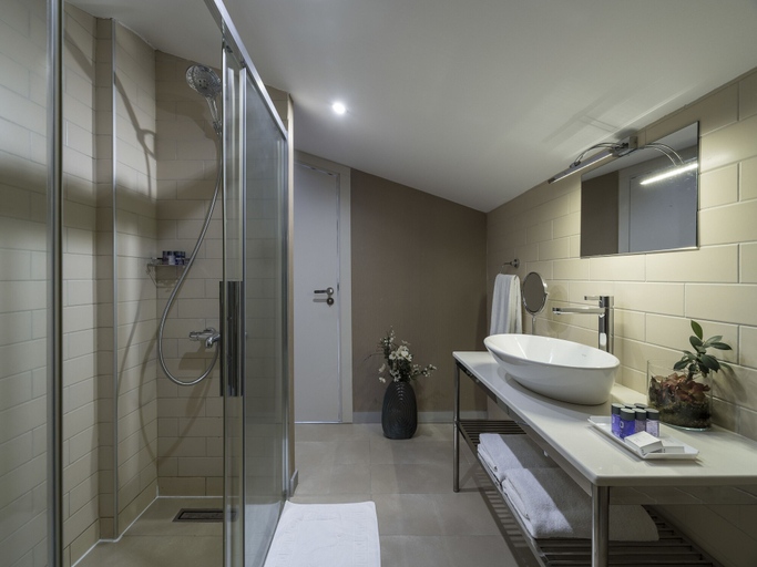 Bathroom 5, Upsuites Hotel, Beşiktaş