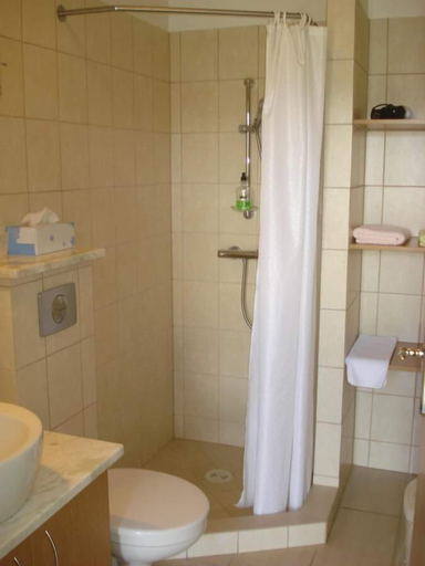 Bathroom 4, Vínland Guesthouse, Fellahreppur
