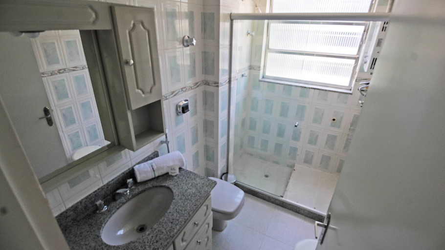 Bathroom, Rio Spot Homes Jardim de Alah U042, Rio de Janeiro