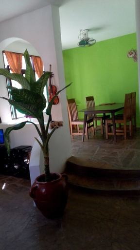 Others 4, Akogo House, Nyali