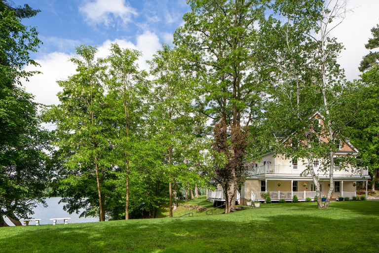 Exterior & Views 2, Lakehouse Inn, Berkshire