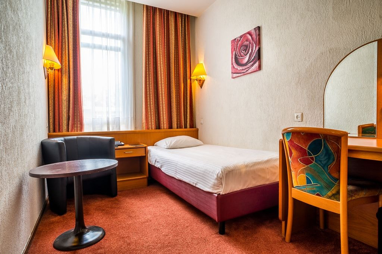 Bedroom 3, Owl Hotel, Amsterdam