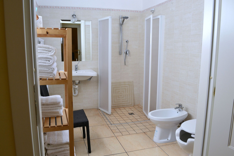 Bathroom 3, Hotel Centro Benessere Acquaplanet, Catania
