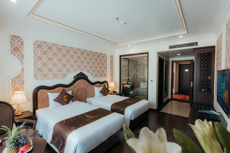 Bedroom 3, Dragon Legend Hotel, Hạ Long