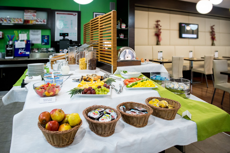 Food & Drinks 5, Hotel Mlynska, Uherské Hradiště
