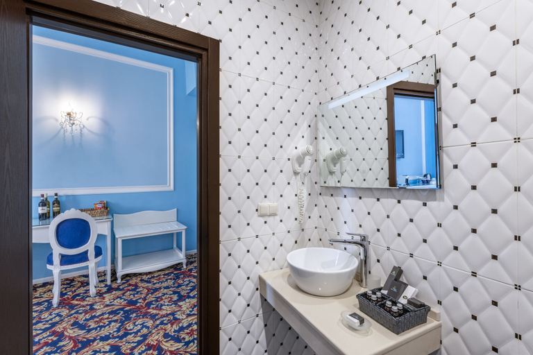 Bathroom 4, River Side Hotel, Tbilisi