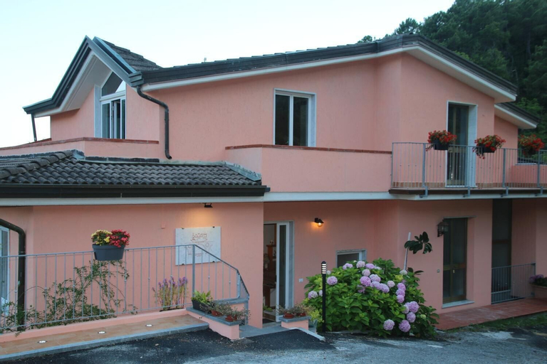 Exterior & Views 3, La Marmifera B&B, Massa Carrara