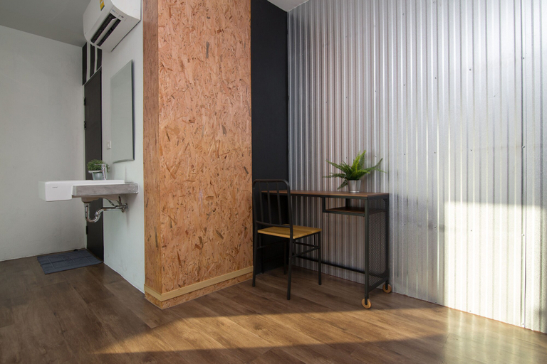 Bathroom 4, The Arbern Hostel x Bistro, Pulau Phuket
