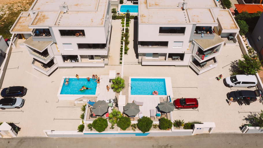 Exterior & Views 2, Apartments & Rooms Danivan Pool Villas, Novalja