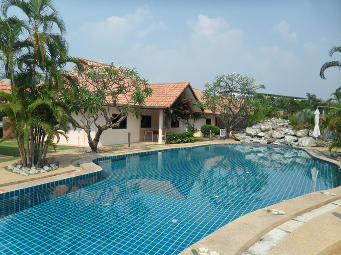 Sport & Beauty 4, Two Fifty Nine Resort, Si Racha