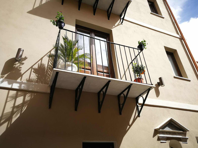 Exterior & Views 2, B&B CasaBusari, Palermo