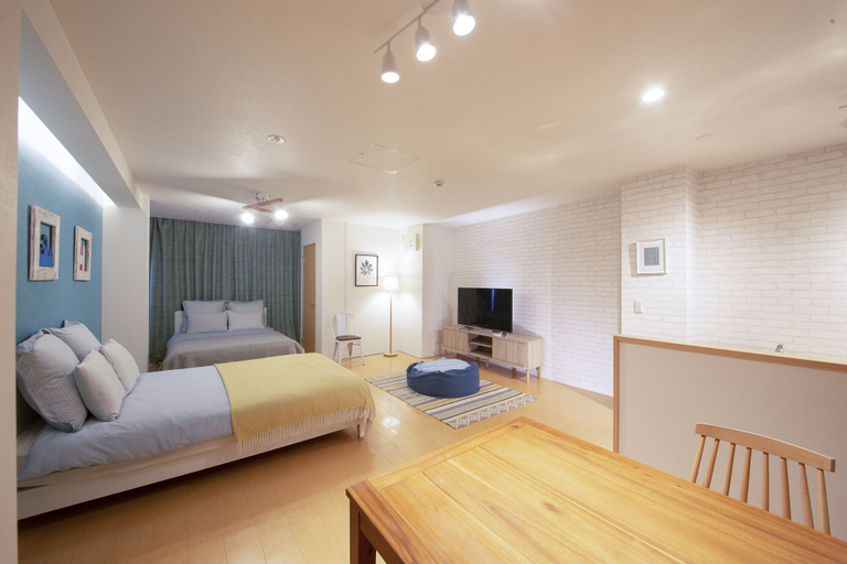 Others 5, Crice Hotel, Osaka