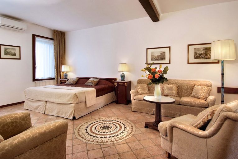 Bedroom 4, Villa Dacri, Venezia