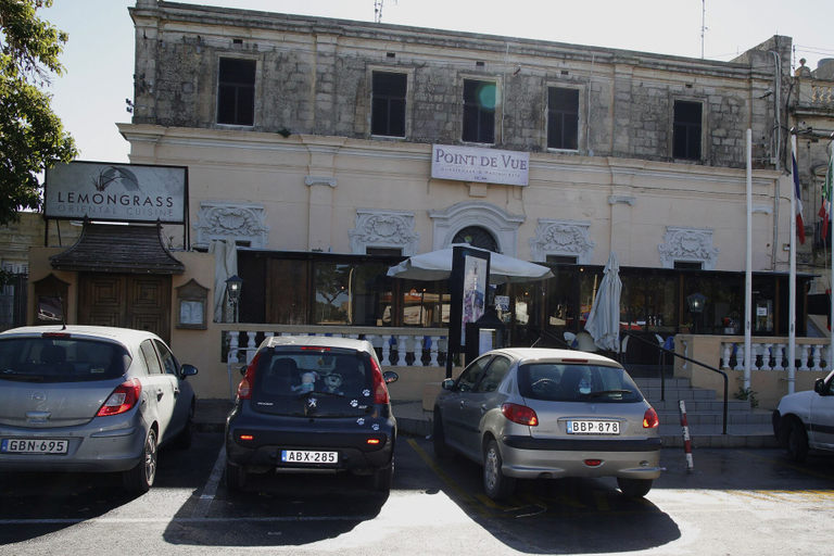 Exterior & Views 2, Point de Vue