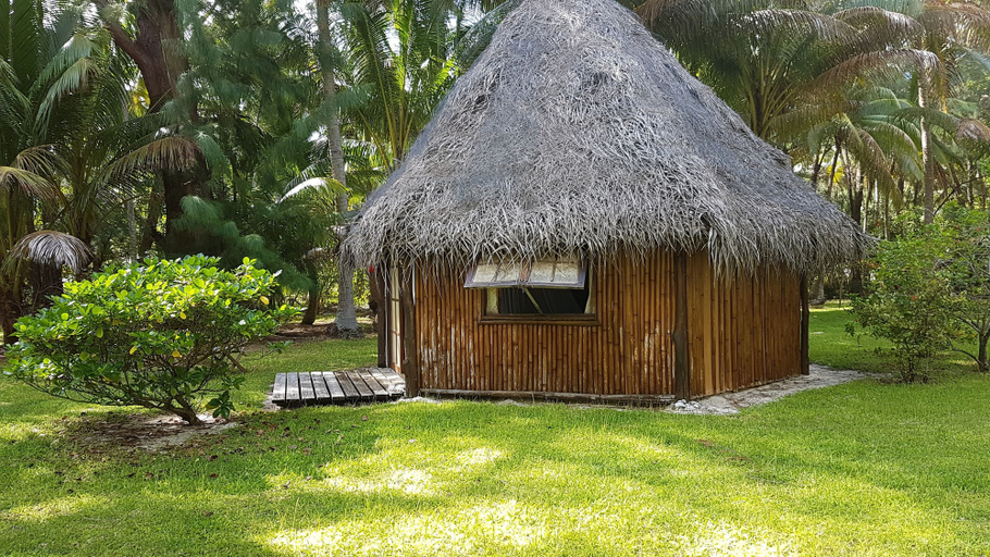 Others 5, Blue Heaven Island, Bora Bora