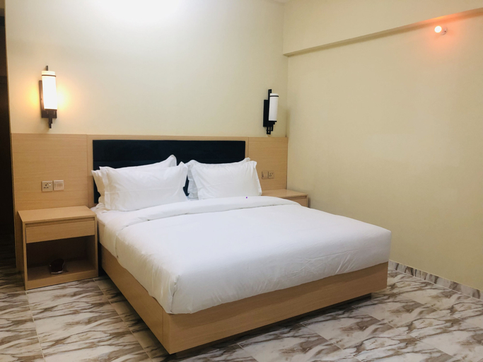 Bedroom 4, Seasons Hotel Barka, Barka