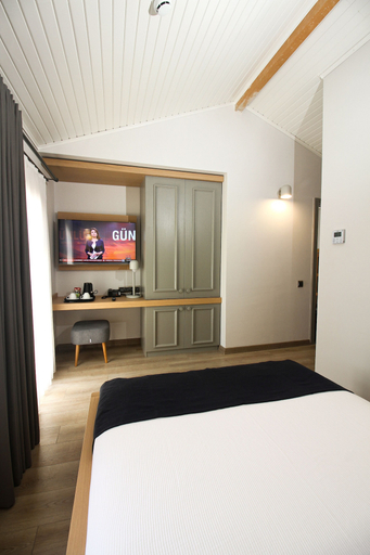 Bedroom 3, Mellow Blue Hotel, Seferihisar