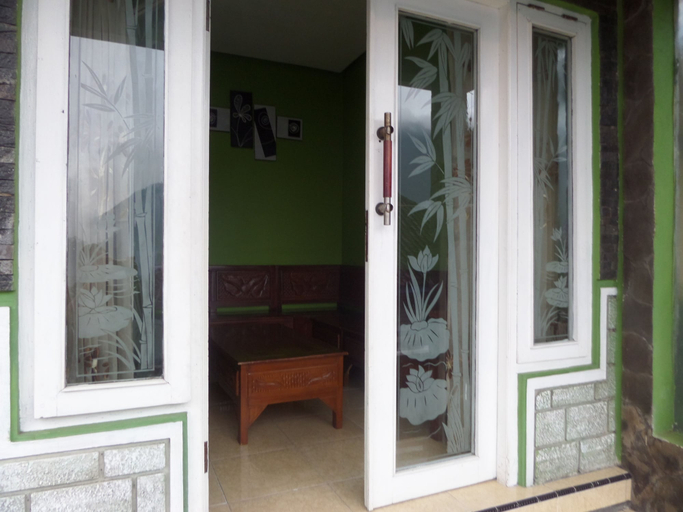 Exterior & Views 2, Villa Anna, Probolinggo