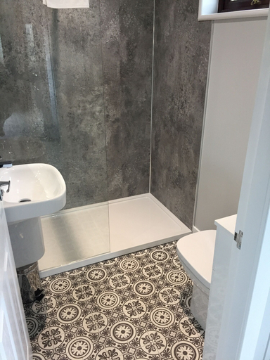 Bathroom 3, Bluebell Lodge 7 with Hot Tub, Dumfries and Galloway