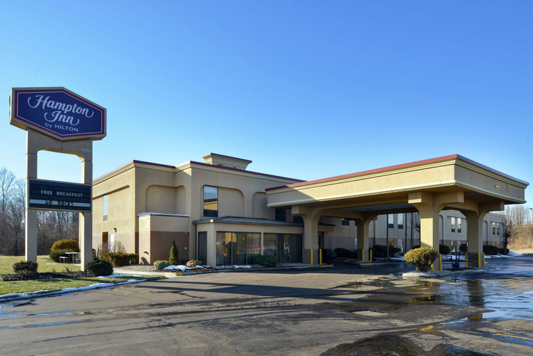 Exterior & Views 1, Hampton Inn Columbus-East, Fairfield