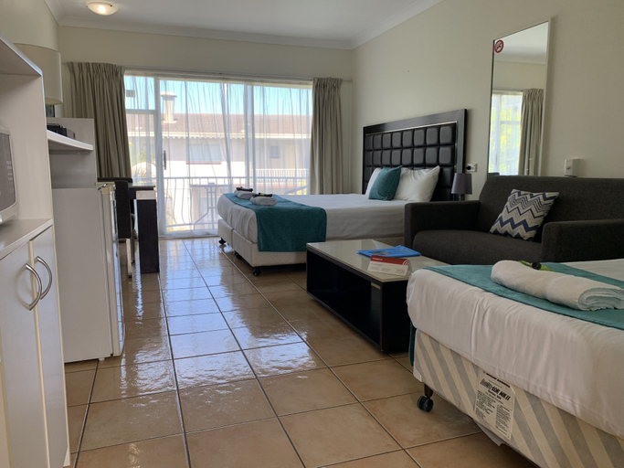 Bedroom 3, Tweed Central Motel, Tweed Heads