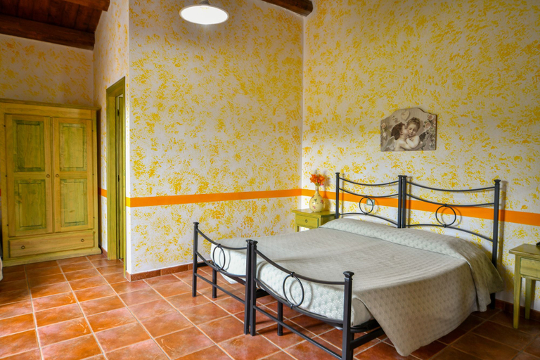 Bedroom 4, Agriturismo Valle Tezze, Perugia