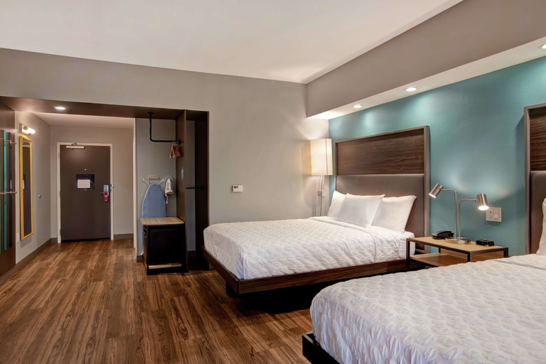 Bedroom 3, Tru by Hilton Oxford, Lafayette