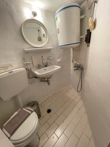 Bathroom, The Windmill Serifos, South Aegean