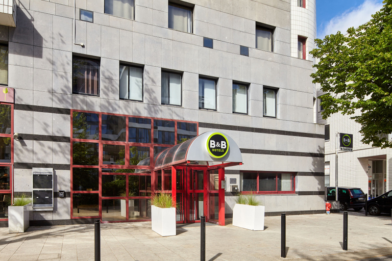 Exterior & Views 2, B&B HOTEL Saint-Quentin-en-Yvelines Centre Gare, Yvelines