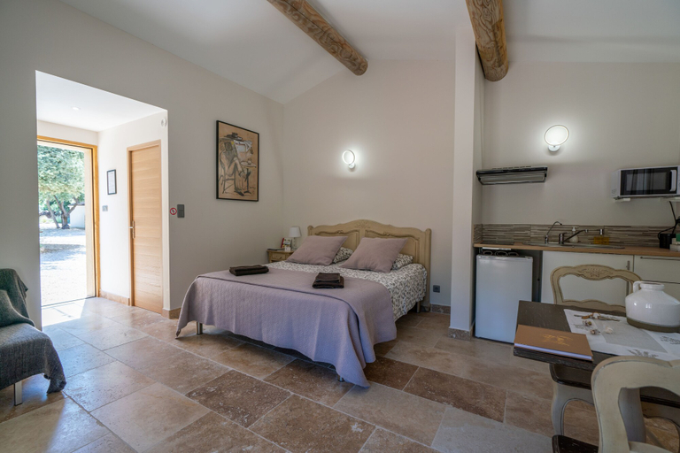 Bedroom 4, Mas La Cheneraie, Vaucluse