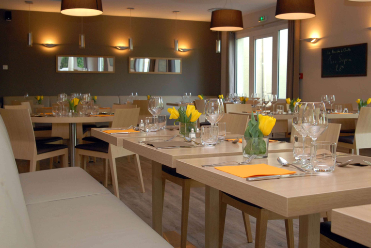 Food & Drinks 5, Kyriad Valence Nord, Drôme