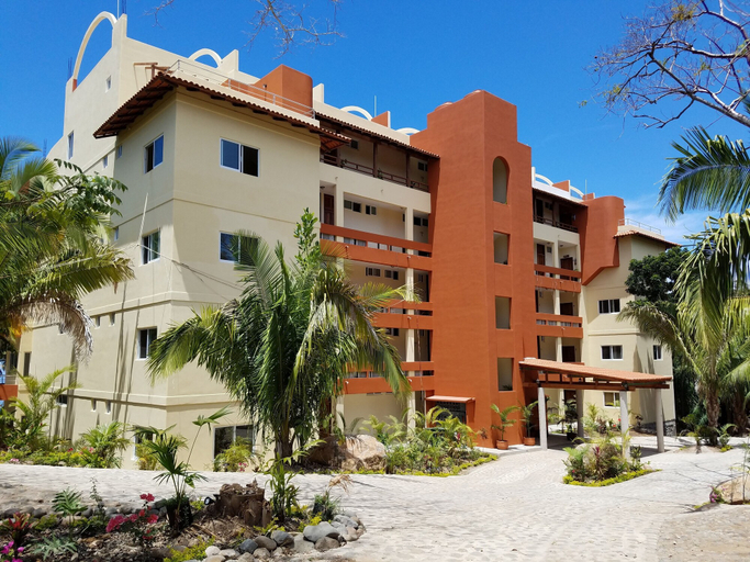 Exterior & Views, Vista Encantada 307, Compostela