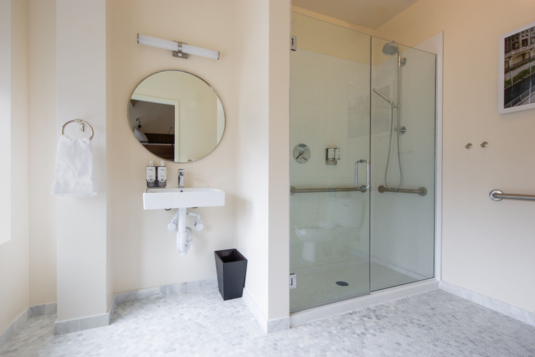 Bathroom 4, FOUND Hotels, Chicago, Series by Marriott, Cook