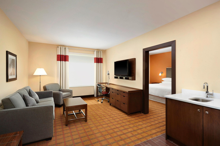 Bedroom 3, Four Points by Sheraton Edmonton International Air, Division No. 11
