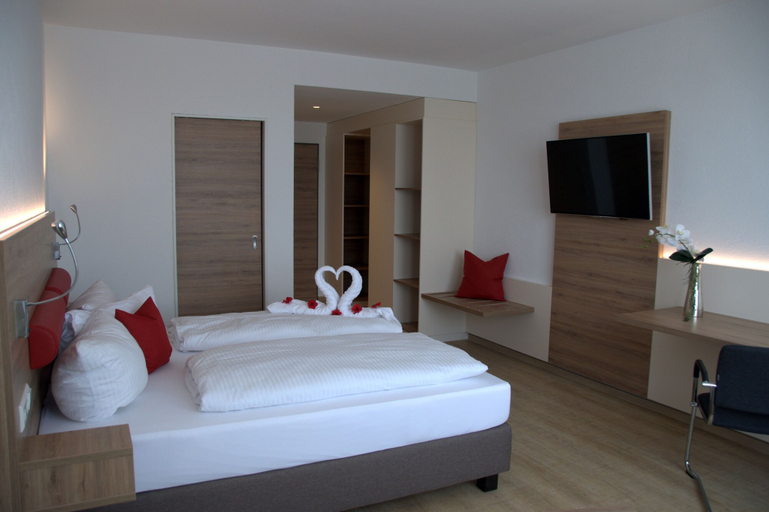 Bedroom 2, Hotel Asgard, Augsburg