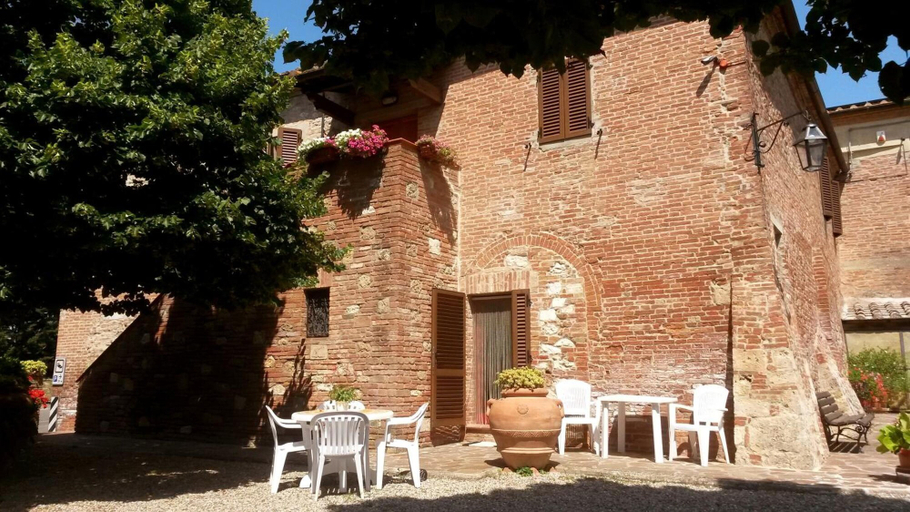 Exterior & Views 2, B&B Le Logge Di Sopra, Siena