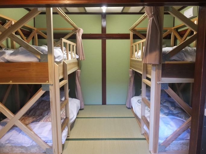 Bedroom 3, Guesthouse Mikkaichi - Hostel, Komatsu