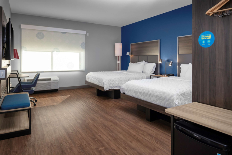 Bedroom 2, TRU by Hilton Lynchburg, Campbell
