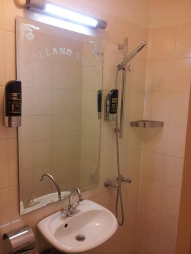 Bathroom 3, Hotel Holland Lodge, Utrecht