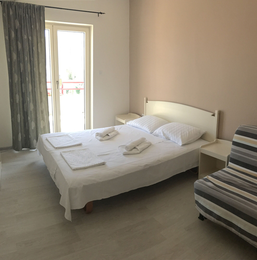 Bedroom 4, Hotel Kleopatra