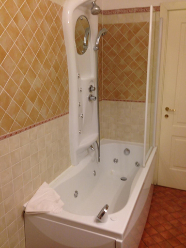Bathroom 4, Hotel Barolo, Cuneo