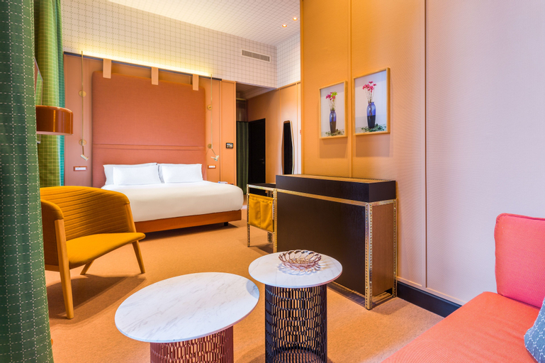 Room Mate Collection Giulia, Milan, Milano