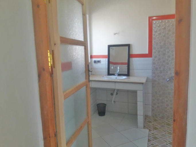 Bathroom 4, Riad Amodou, Ouarzazate