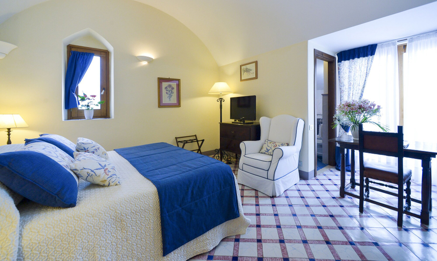 Bedroom 4, Villa Cimbrone, Salerno