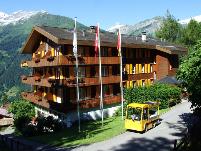 Exterior & Views 2, Hotel Bellevue - Traditional Swiss Hideaway, Interlaken