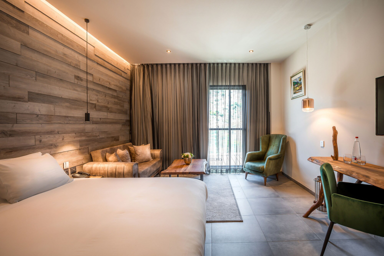 Bedroom 5, Kedem Hotel