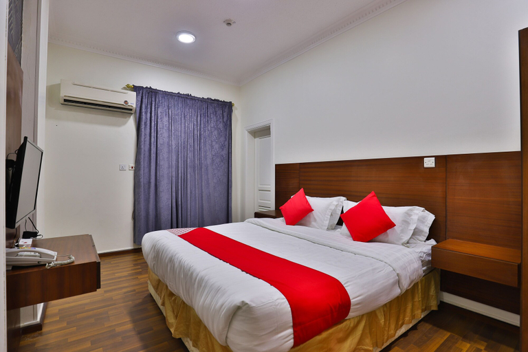 Bedroom 1, OYO 288 Diafati Residential Units, Al Khobar