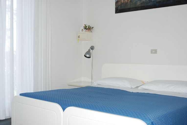 Bedroom 3, Hotel Tuscolano, Bologna